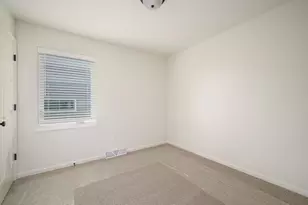 9240 Gentle Feather Rd, Verona, WI 53593 - Photo 12