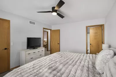 6318 Seven Pines Avenue, Madison, WI 53718 - Photo 12