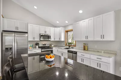 6318 Seven Pines Avenue, Madison, WI 53718 - Photo 8