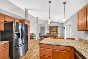 901 Blue Mounds St, Mount Horeb, WI 53572 - Photo 12