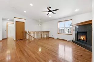 330 Waite Ln, Platteville,  53818 - Photo 4