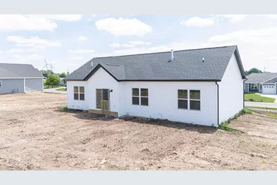 105 W 2nd Street, Friesland, WI 53935 - Photo 8