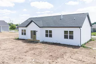 105 W 2nd St, Friesland, WI 53935 - Photo 8