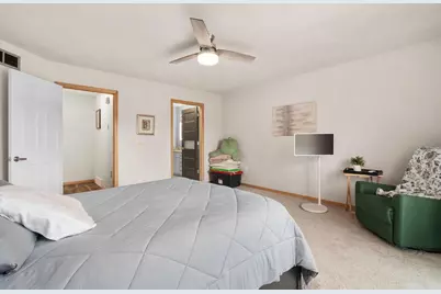 6132 Culpepper Lane, Madison, WI 53718 - Photo 18