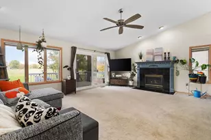 6132 Culpepper Ln, Madison, WI 53718 - Photo 2