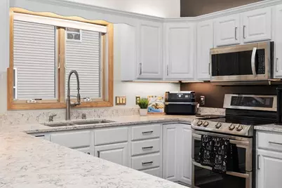 6132 Culpepper Lane, Madison, WI 53718 - Photo 2