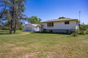 N10368 Queens Way, Necedah, WI 54646 - Photo 6