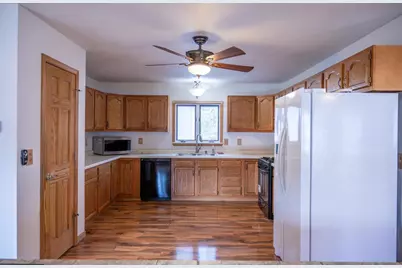 N10368 Queens Way, Necedah, WI 54646 - Photo 26