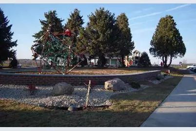 L10 Karolina Way, Sun Prairie, WI 53590 - Photo 2