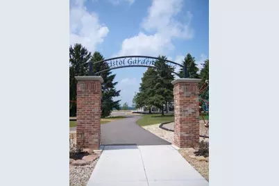 L10 Karolina Way, Sun Prairie, WI 53590 - Photo 10