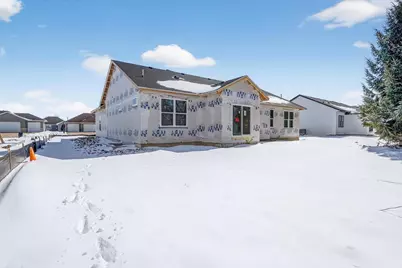 4255 Huntinghorne Drive, Janesville, WI 53546 - Photo 4