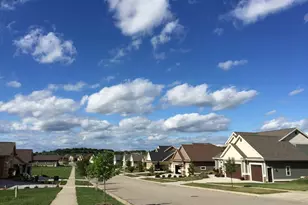 205 Savannah Pkwy, Deerfield, WI 53531 - Photo 22