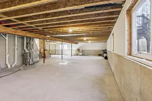 1158 Gracing Oaks Ln, Sun Prairie, WI 53590 - Photo 24