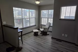 2914 Mizuna Dr, Fitchburg, WI 53711 - Photo 4