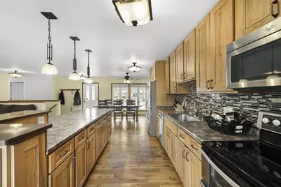 5 Yorktown Circle, Madison, WI 53711 - Photo 4