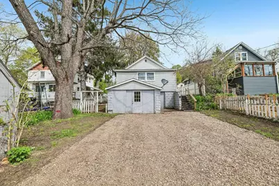 327 8th Avenue, Baraboo, WI 53913 - Photo 18