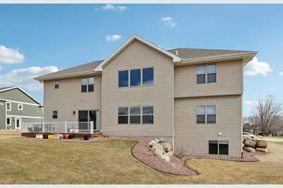 2820 Bluebird Drive, Portage, WI 53901 - Photo 60