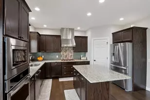 2820 Bluebird Dr, Portage, WI 53901 - Photo 18