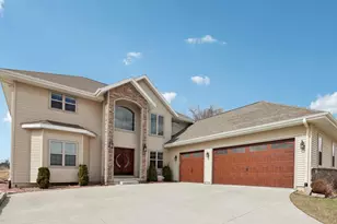 2820 Bluebird Dr, Portage, WI 53901 - Photo 1