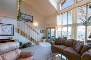 4378 S Jordan Dr, Mcfarland, WI 53558 - Photo 12