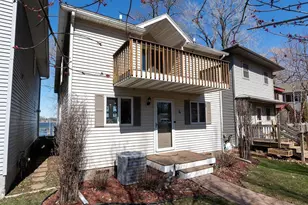 4378 S Jordan Dr, Mcfarland, WI 53558 - Photo 8