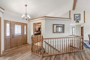 W14116 Selwood Dr, Prairie Du Sac, WI 53578 - Photo 2