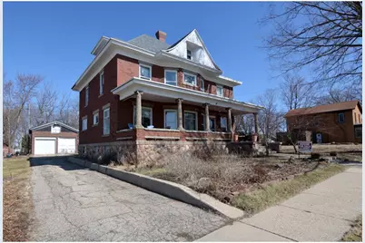 1615 8th Street, Monroe, WI 53566 - Photo 2