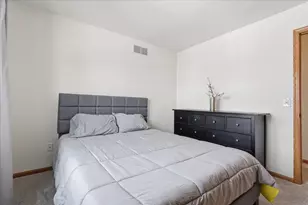 3338 Bradbury Rd, Madison, WI 53719 - Photo 30