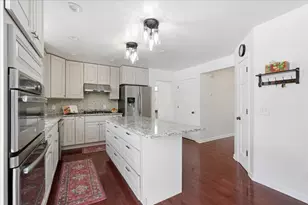 3338 Bradbury Rd, Madison, WI 53719 - Photo 20