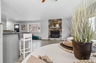 6028 Saddle Ridge, Portage, WI 53901 - Photo 14