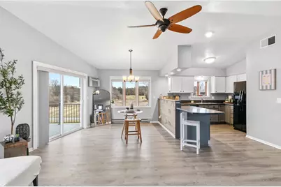 6028 Saddle Ridge, Portage, WI 53901 - Photo 16