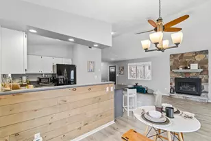 6028 Saddle Ridge, Portage, WI 53901 - Photo 12