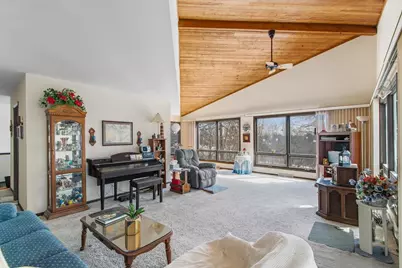 N3581 Skyhigh Road, Poynette, WI 53955 - Photo 8