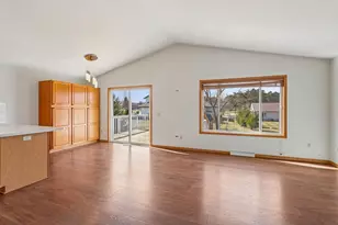 2606 Hamilton St, Portage, WI 53901 - Photo 6