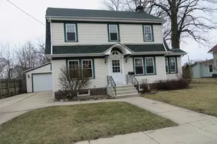 108 N Pearl St, Janesville, WI 53548 - Photo 1