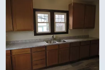 108 N Pearl Street, Janesville, WI 53548 - Photo 10