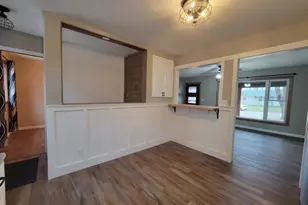 2277 Pioneer Dr, Beloit, WI 53511 - Photo 8