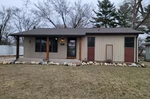 2277 Pioneer Dr, Beloit, WI 53511 - Photo 28