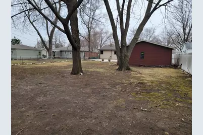 2277 Pioneer Drive, Beloit, WI 53511 - Photo 24