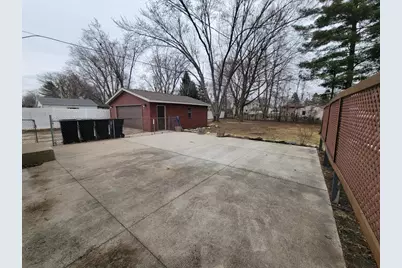 2277 Pioneer Drive, Beloit, WI 53511 - Photo 2