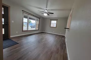 2277 Pioneer Dr, Beloit, WI 53511 - Photo 14