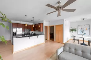 808 Williamson St, Madison, WI 53711 - Photo 12