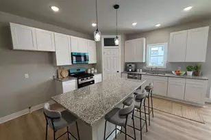 6660 Ramshorn Dr, DeForest, WI 53532 - Photo 4