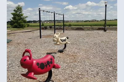 L120 Blue Victoria Drive, Sun Prairie, WI 53590 - Photo 14