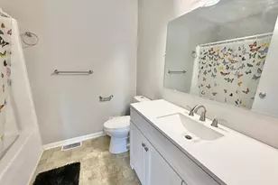 3107 Glenbarr Dr, Janesville, WI 53548 - Photo 16