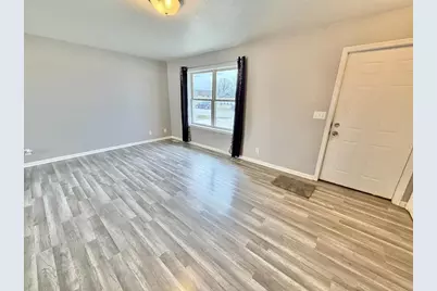 3107 Glenbarr Drive, Janesville, WI 53548 - Photo 6