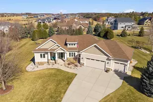 3122 Saddle Brooke Trail, Sun Prairie, WI 53590 - Photo 6