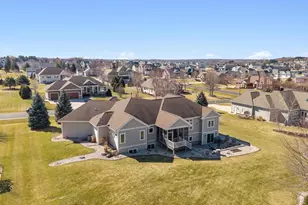 3122 Saddle Brooke Trail, Sun Prairie, WI 53590 - Photo 8