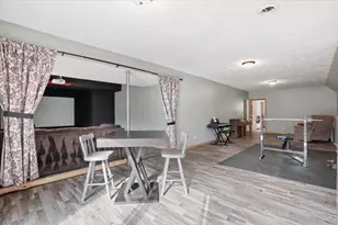 W9072 Hilltop Rd, Portage, WI 53901 - Photo 28