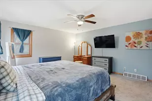 W9072 Hilltop Rd, Portage, WI 53901 - Photo 16